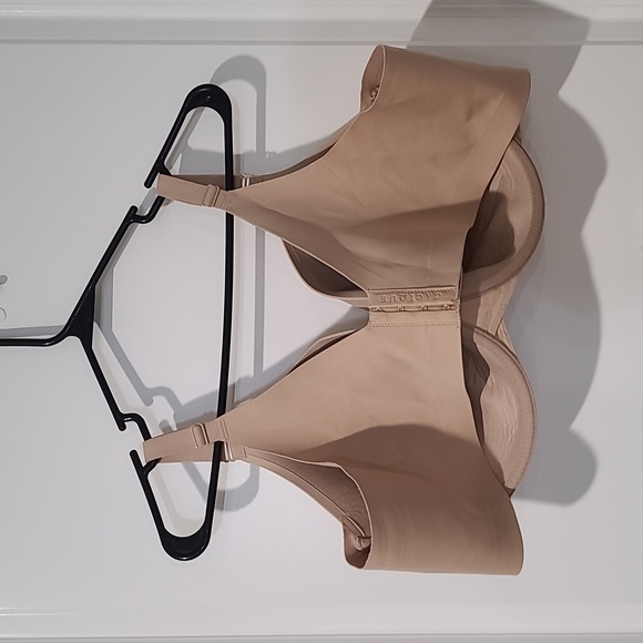 48D | Cacique | lightly lined full coverage bra - Picture 10 of 14